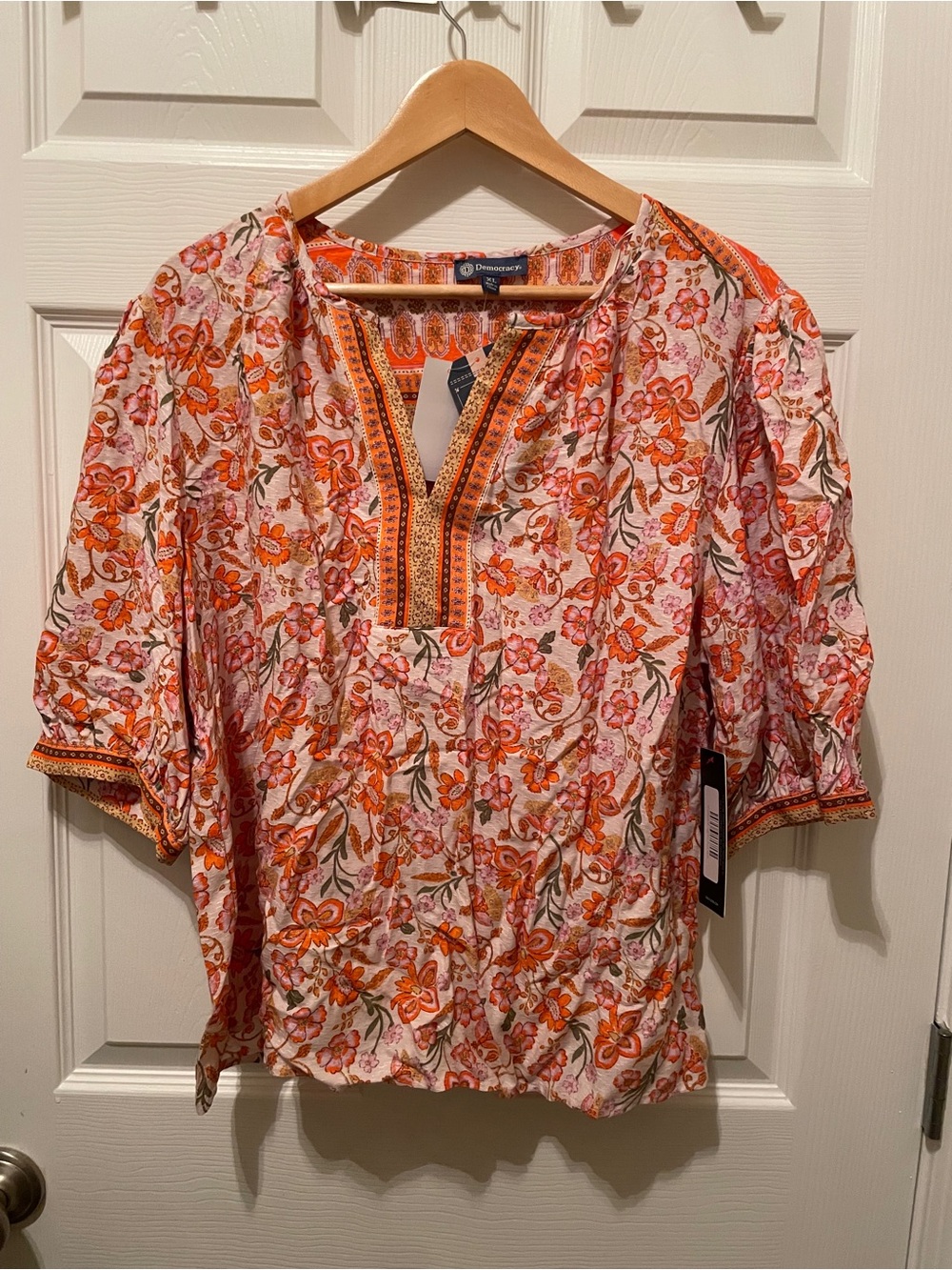 Democracy Orange and Pink Floral Split-Neck Blouse xl NWT